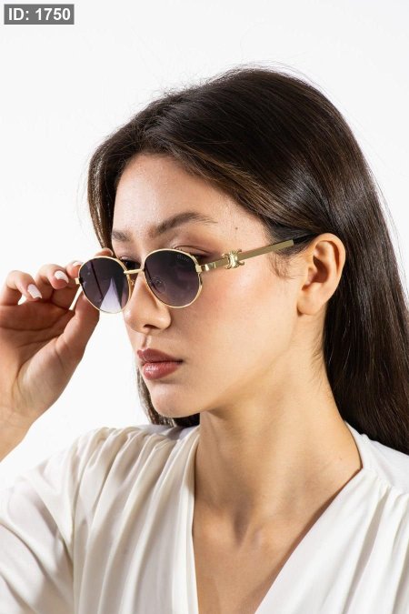 كلكشن نظارات شامل علبة سادة وكيس 